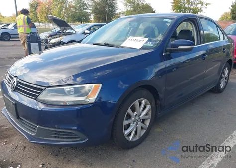 2013 Volkswagen Jetta 2.5L Se from USA, damaged, VIN 3VWBP7AJ7DM449616